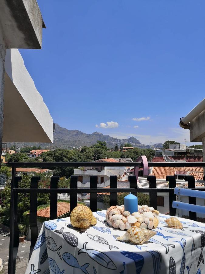 Casa Diana Apartment จีอาร์ดีนี นักซอส ภายนอก รูปภาพ