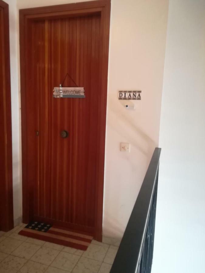 Casa Diana Apartment จีอาร์ดีนี นักซอส ภายนอก รูปภาพ