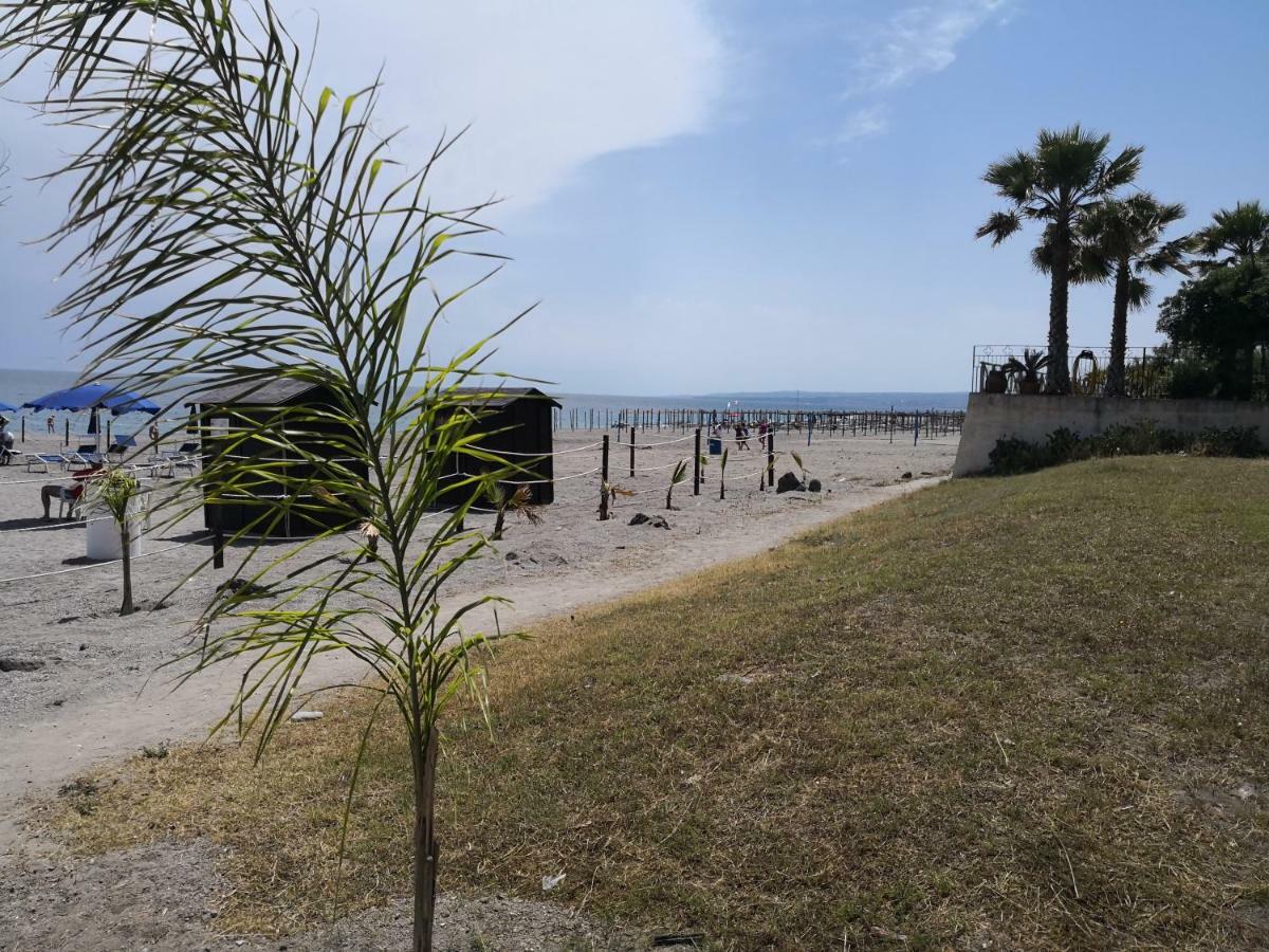 Casa Diana Apartment จีอาร์ดีนี นักซอส ภายนอก รูปภาพ